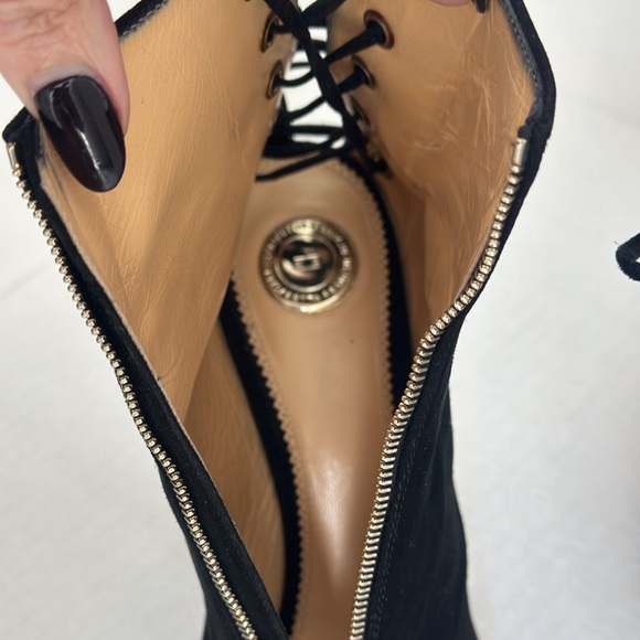 Elisabetta Franke (Made in Italy) Black Suede Lace-up Bootie with Gold Heel - Picture 4 of 6